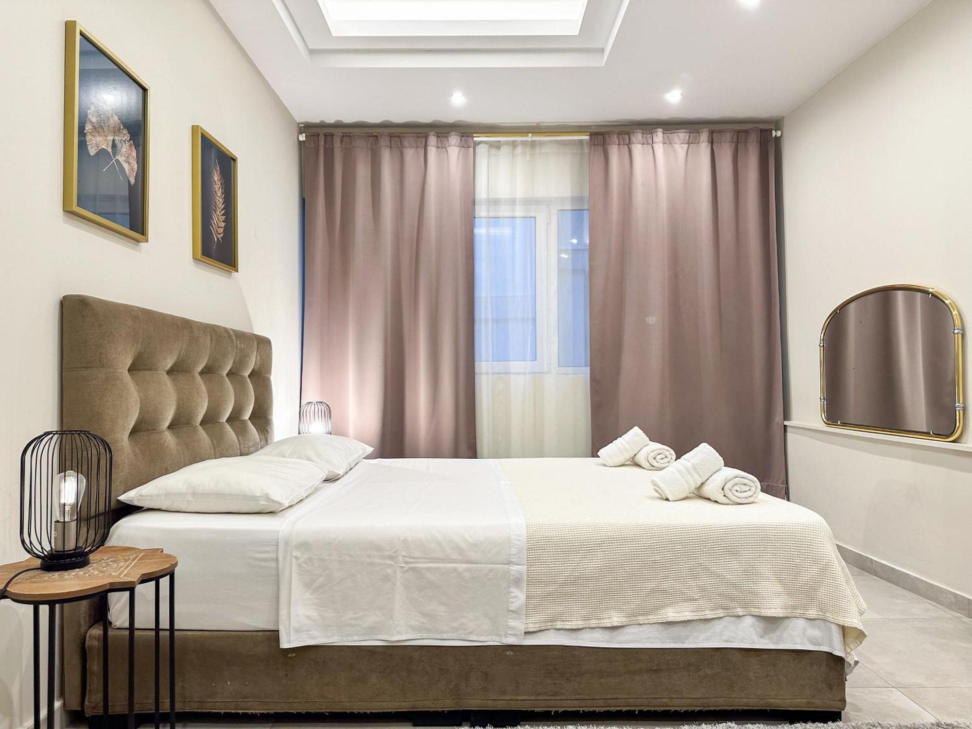 Contemporary & Spacious Renovated Apartment, Dt Syntagma, /Touristic Area Афины Экстерьер фото